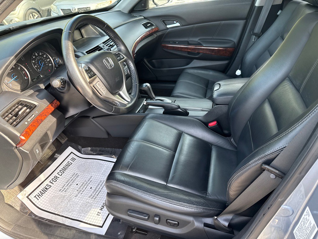 2010 Honda Crosstour Image 5