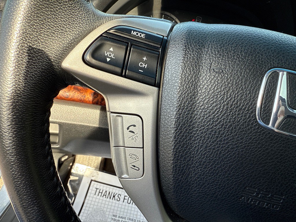 2010 Honda Crosstour Image 8