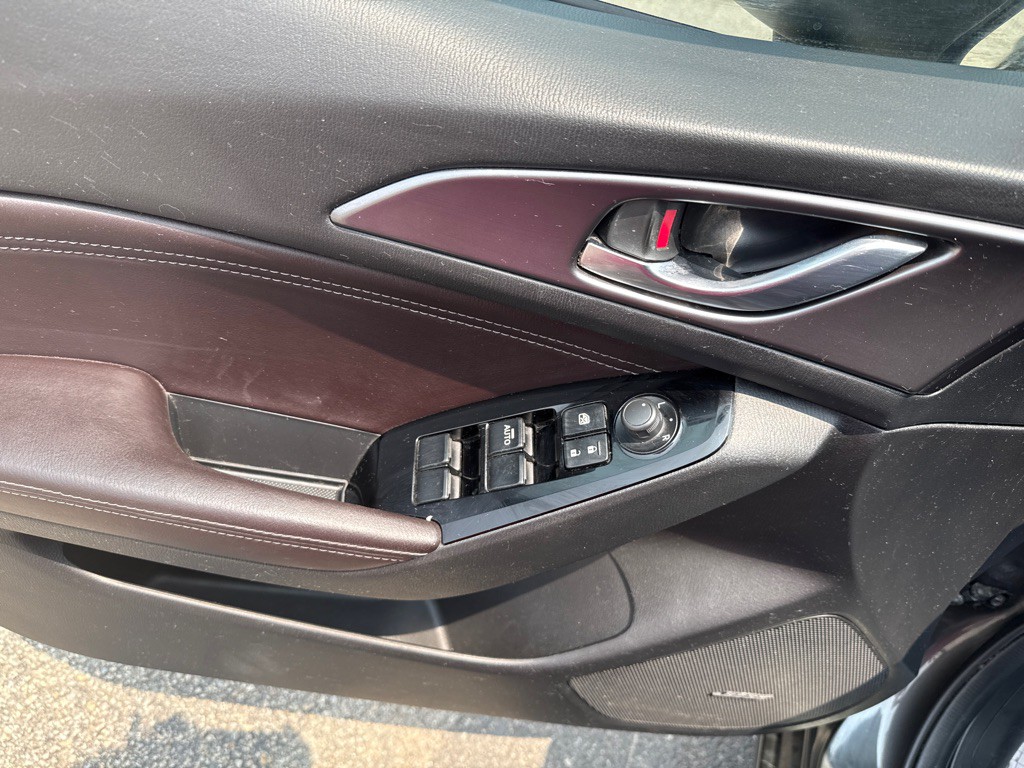 2017 Mazda Mazda3 Image 6