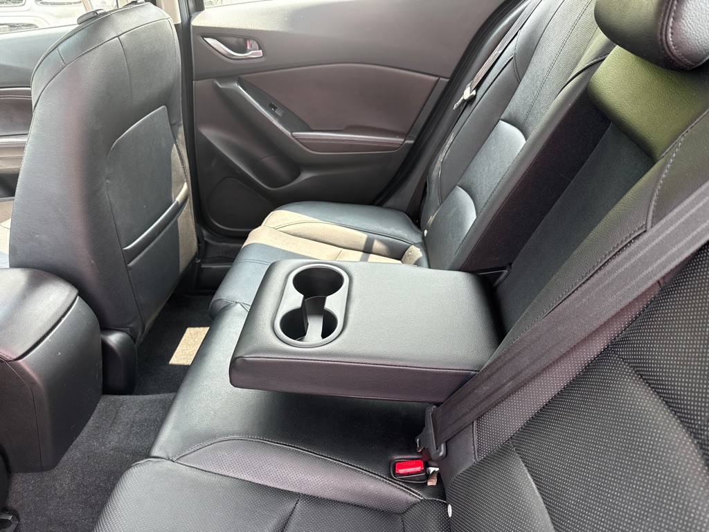 2017 Mazda Mazda3 Image 23
