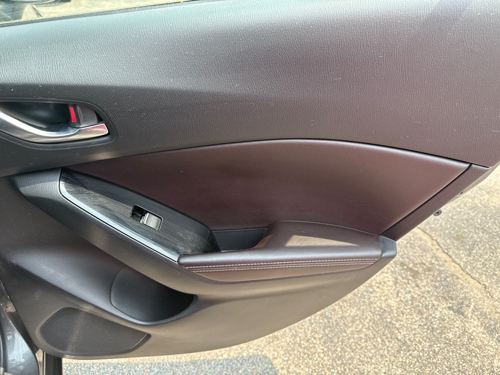 2017 Mazda Mazda3 Image 27