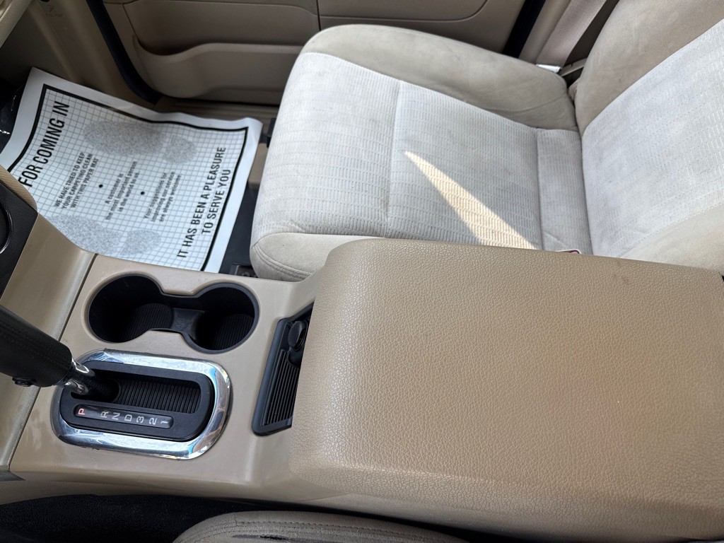 2008 Ford Explorer Image 14