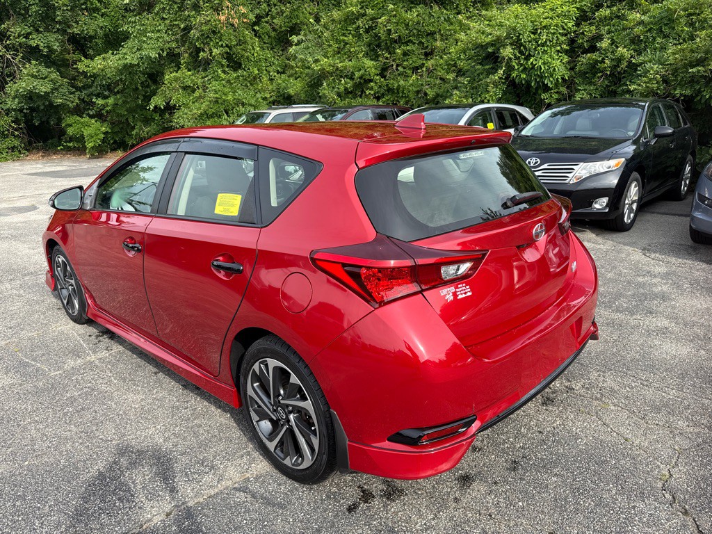 2016 Toyota Corolla Image 4