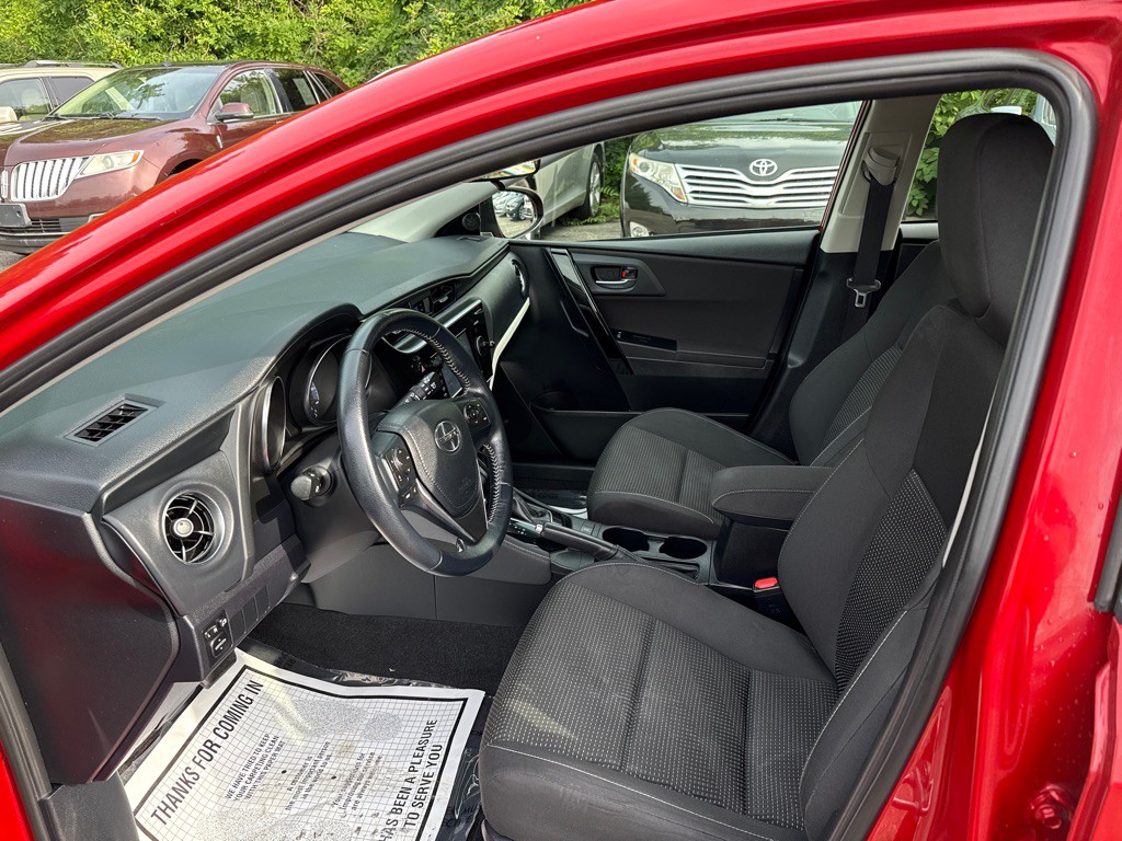 2016 Toyota Corolla Image 6