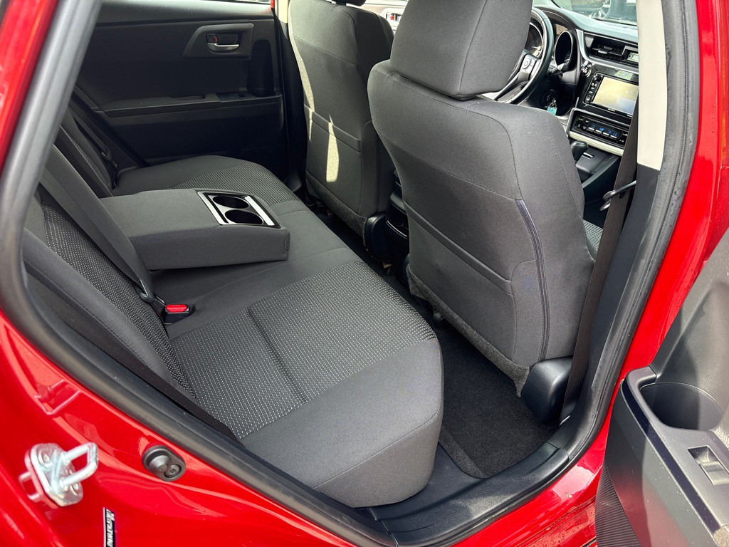 2016 Toyota Corolla Image 22