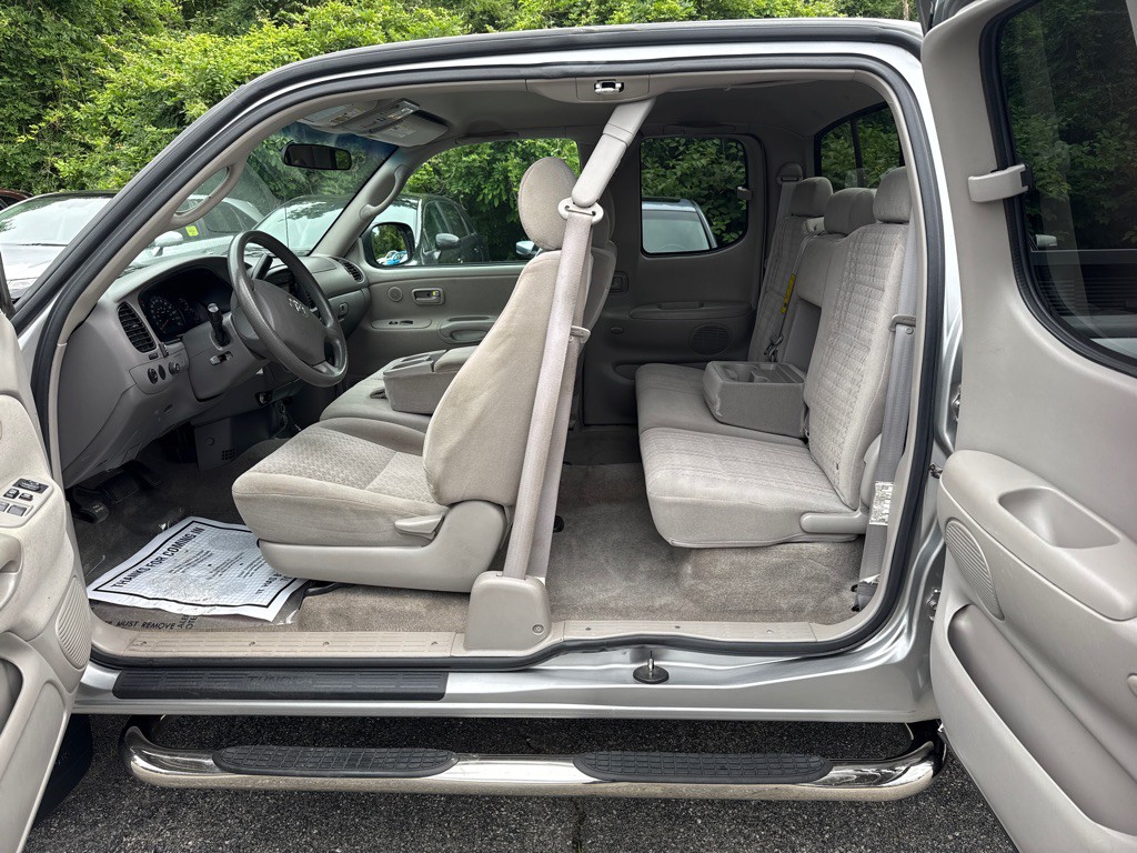 2006 Toyota Tundra Image 8