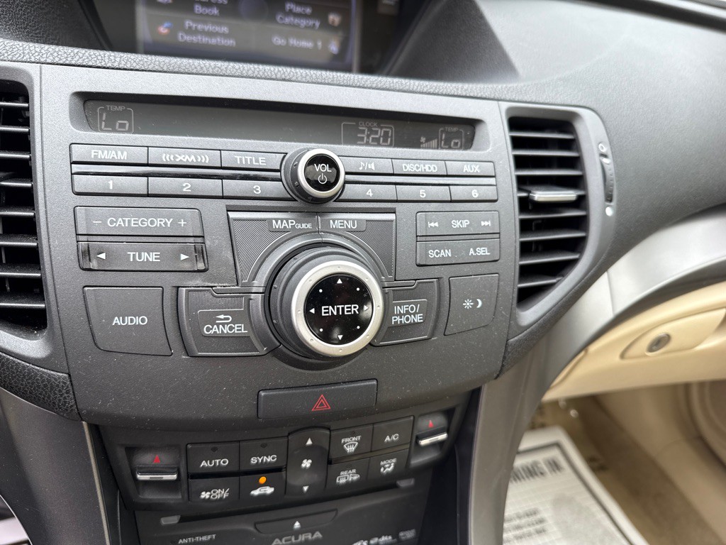 2014 Acura TSX Image 13