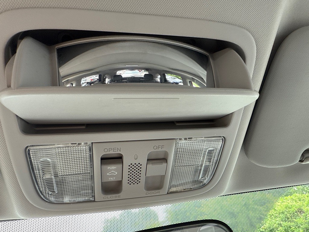2010 Honda CR-V Image 15