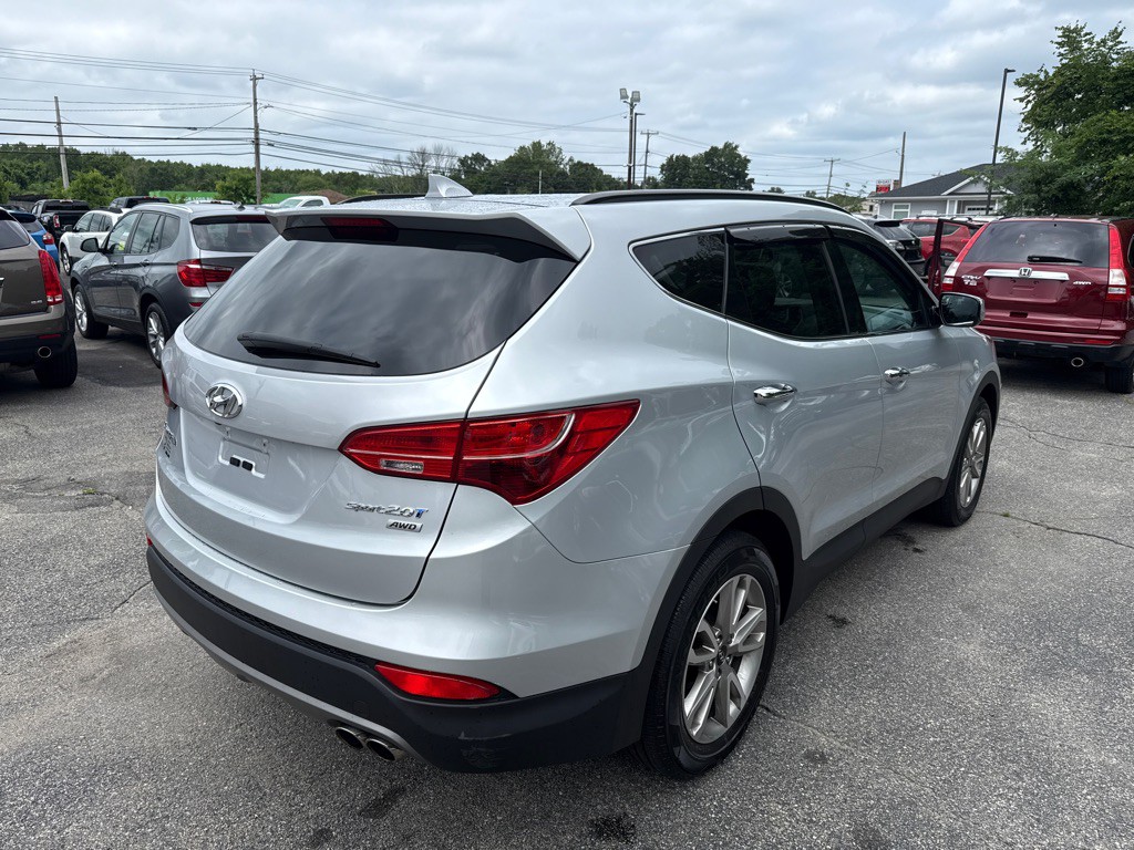 2015 Hyundai Santa Fe Sport Image 3