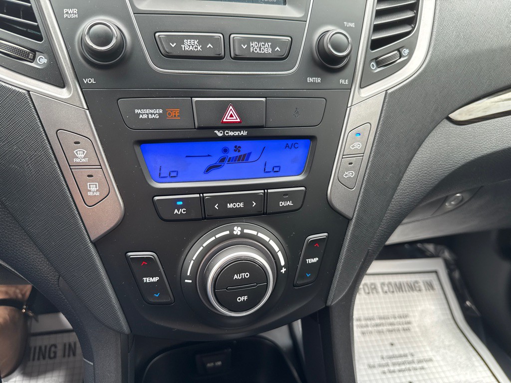2015 Hyundai Santa Fe Sport Image 15