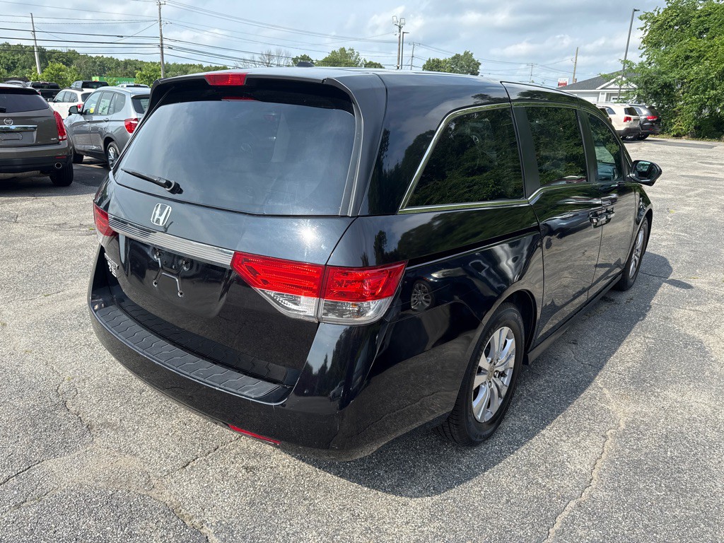 2015 Honda Odyssey Image 3