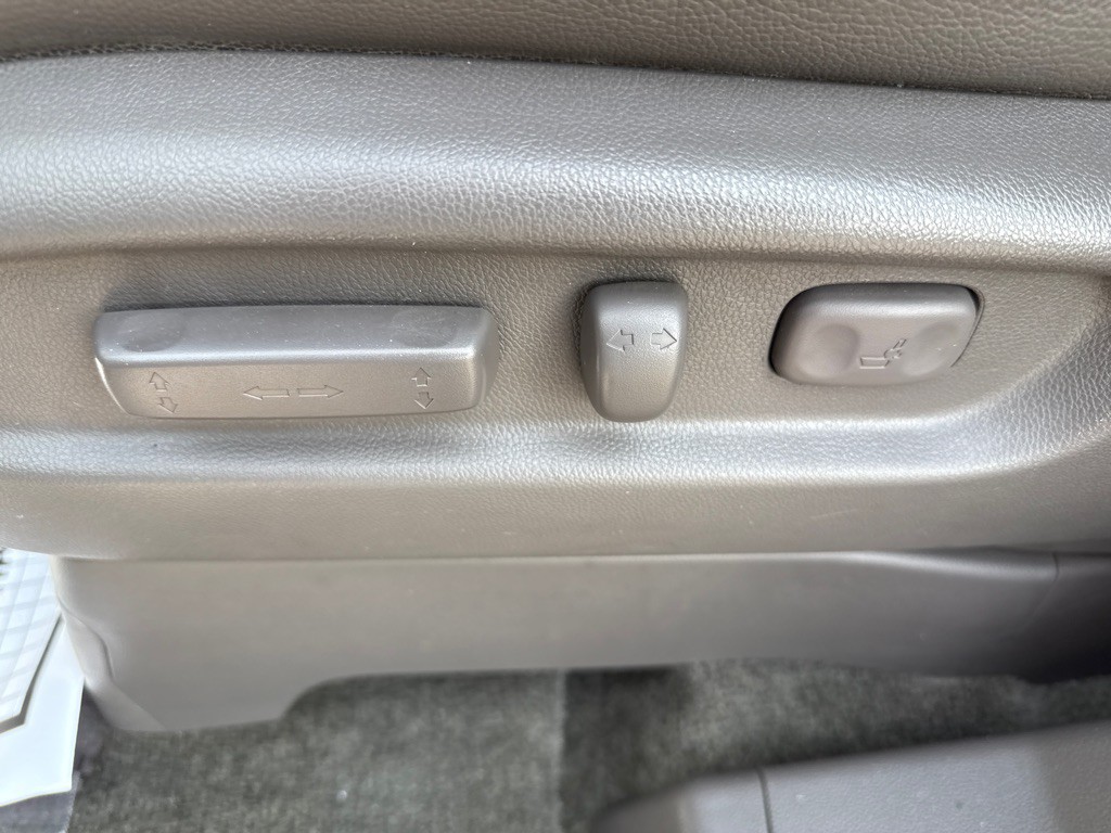 2015 Honda Odyssey Image 8