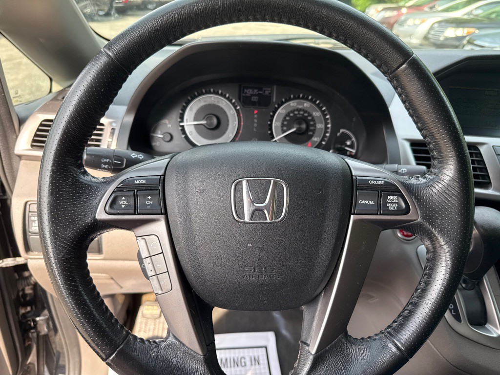 2015 Honda Odyssey Image 14