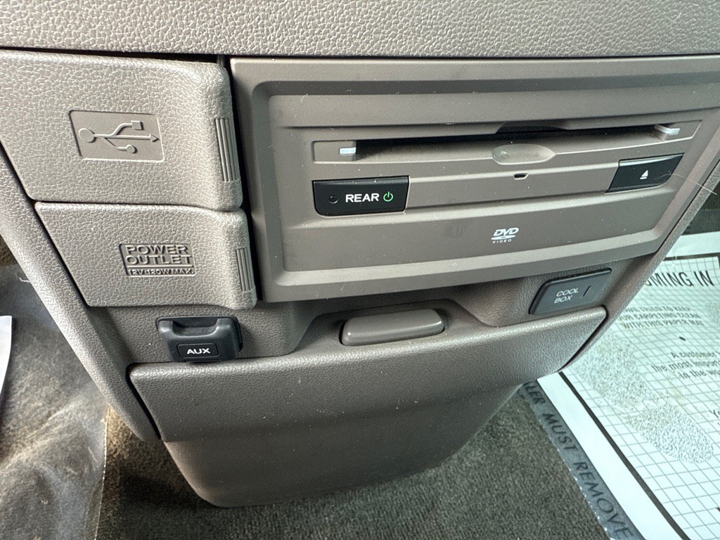 2015 Honda Odyssey Image 21