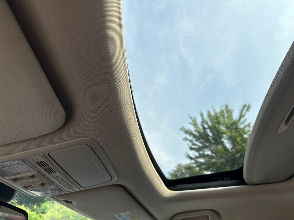 2015 Honda Odyssey Image 24