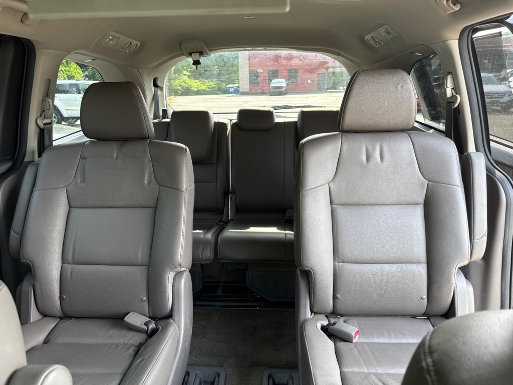 2015 Honda Odyssey Image 26