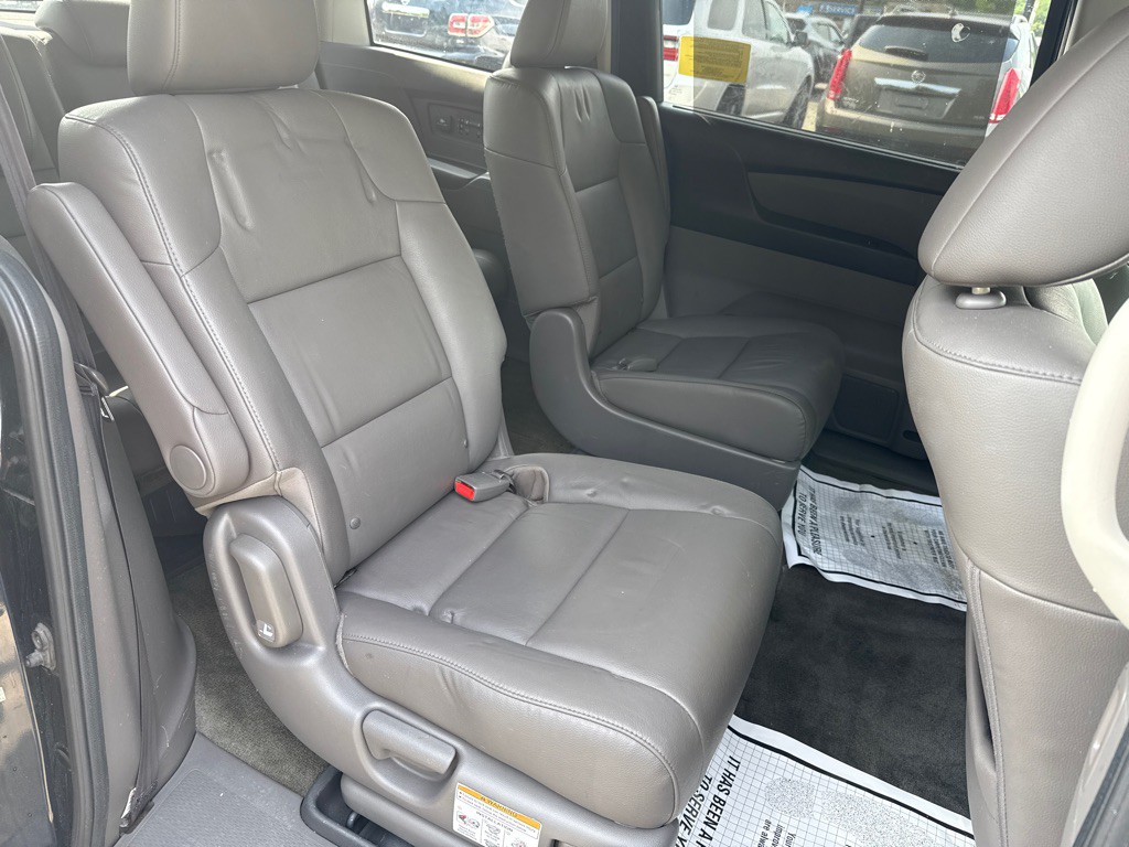 2015 Honda Odyssey Image 31
