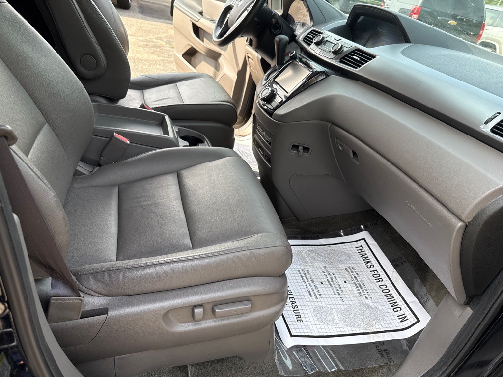 2015 Honda Odyssey Image 33