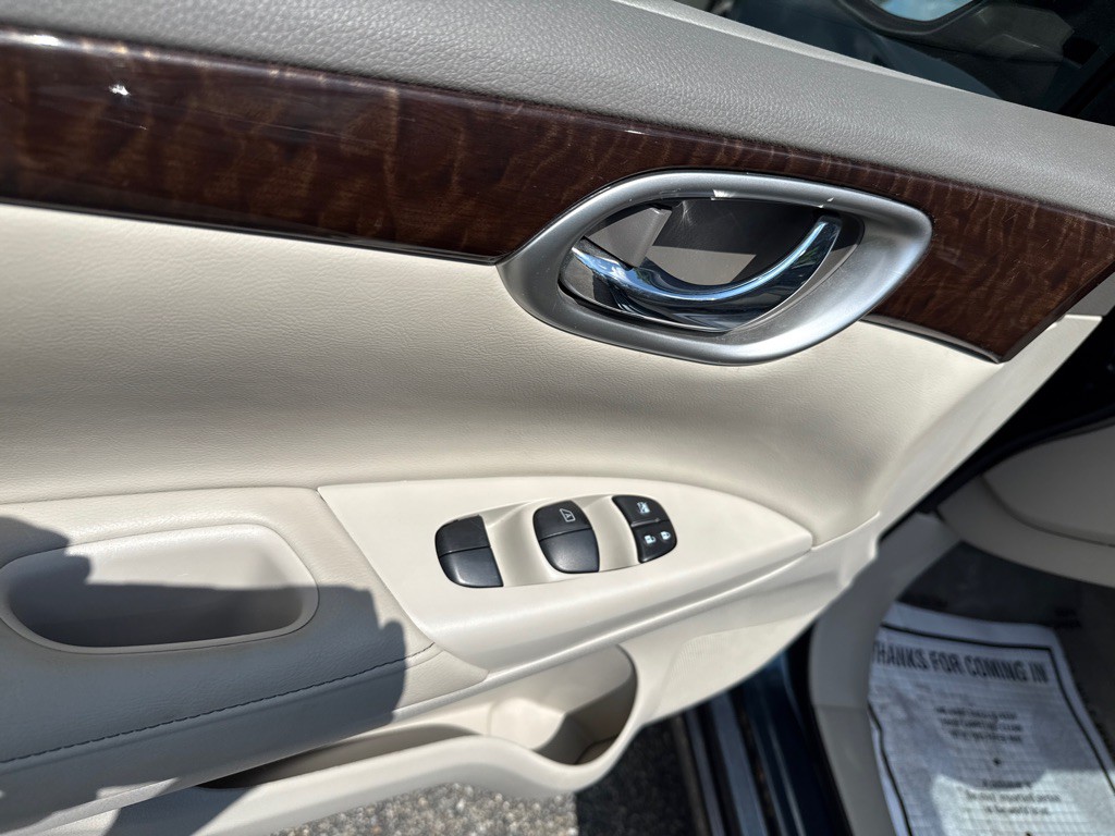 2014 Nissan Sentra Image 7