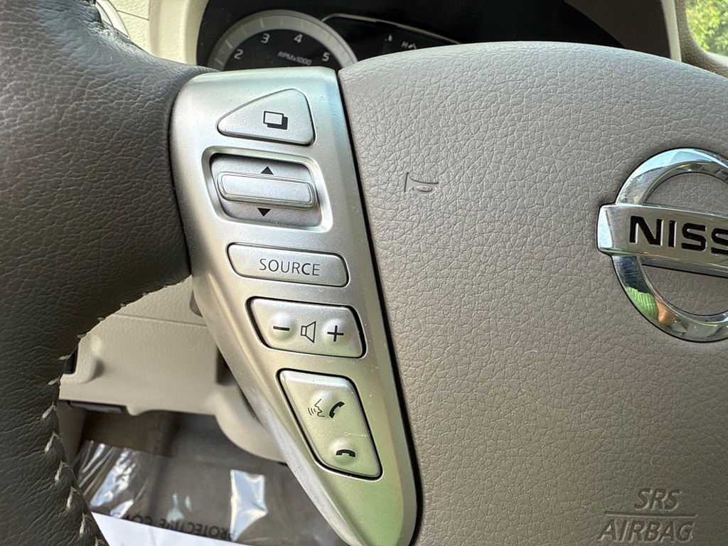 2014 Nissan Sentra Image 9