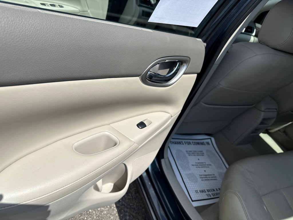 2014 Nissan Sentra Image 22