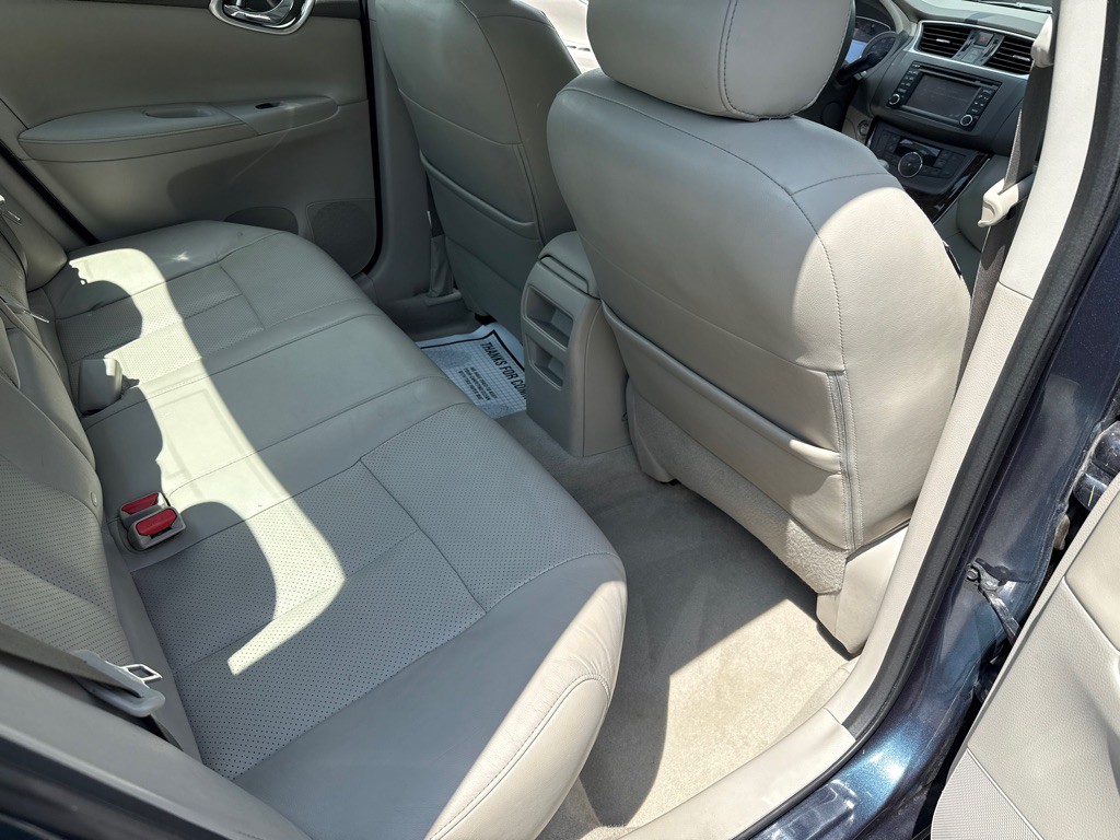 2014 Nissan Sentra Image 24