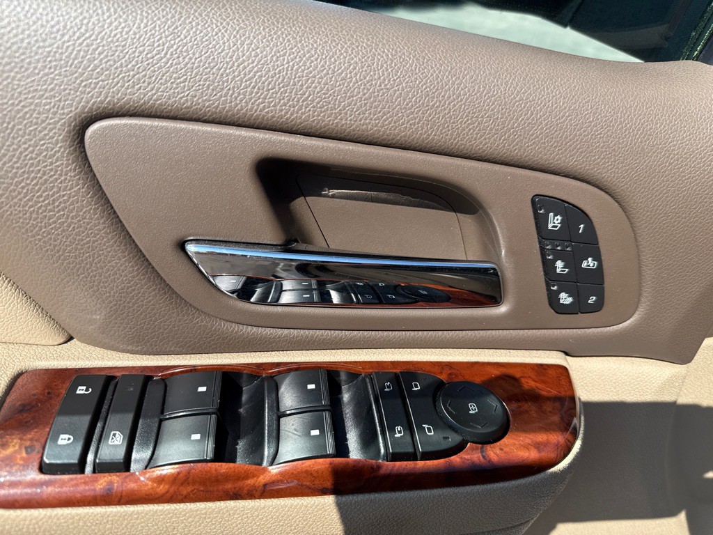 2012 Chevrolet Tahoe Image 7