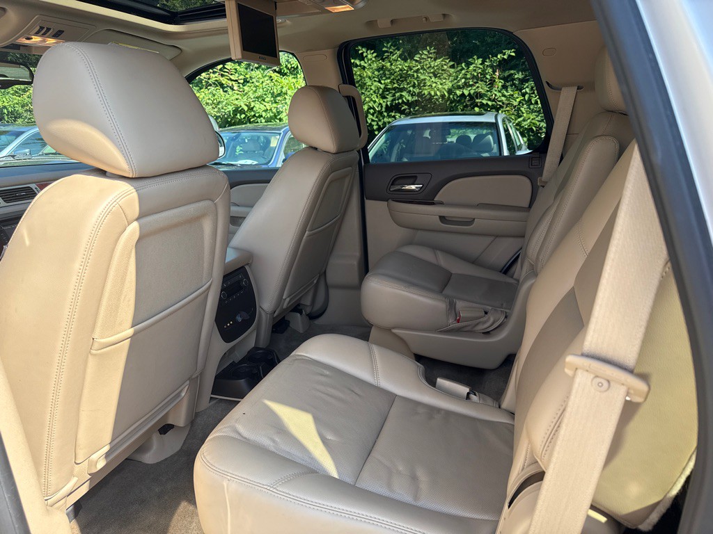 2012 Chevrolet Tahoe Image 9