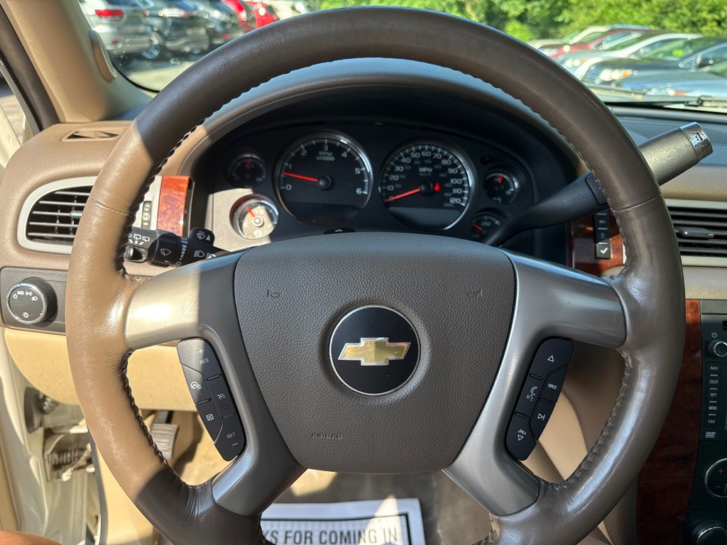2012 Chevrolet Tahoe Image 10