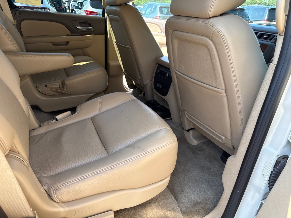 2012 Chevrolet Tahoe Image 30