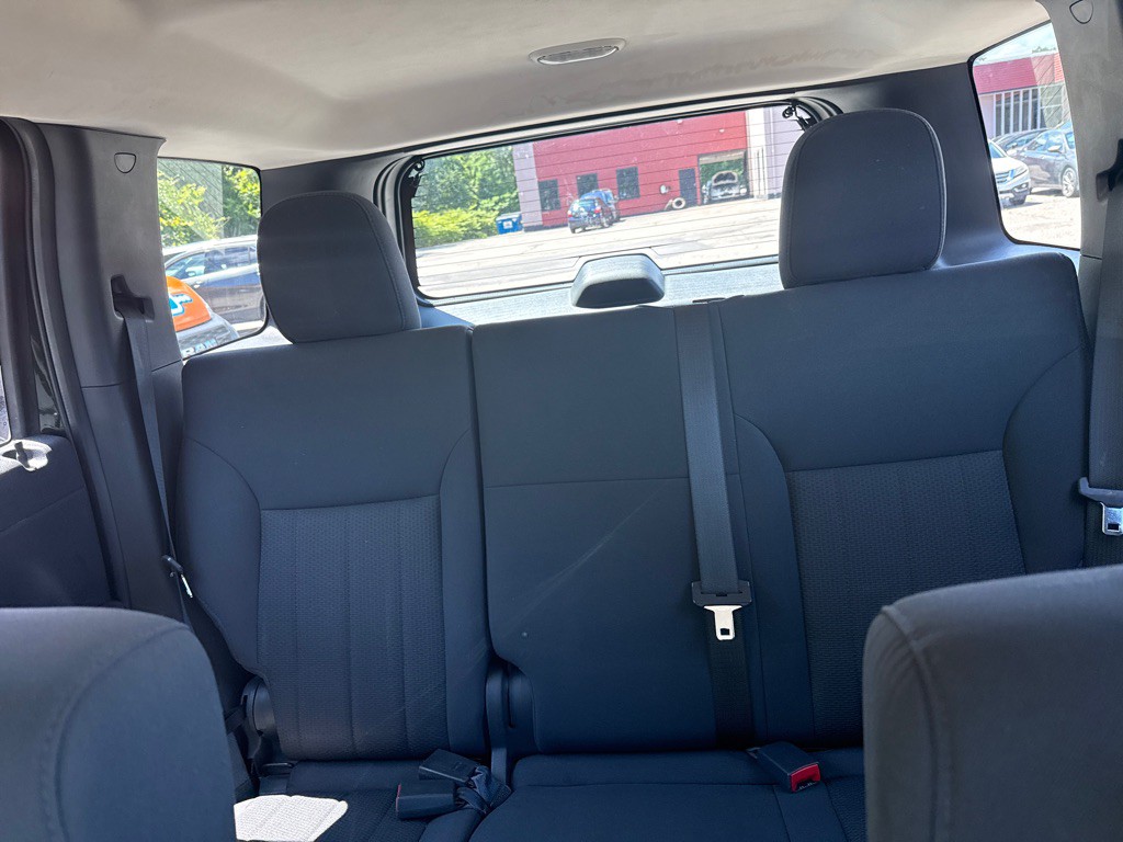 2011 Jeep Liberty Image 14