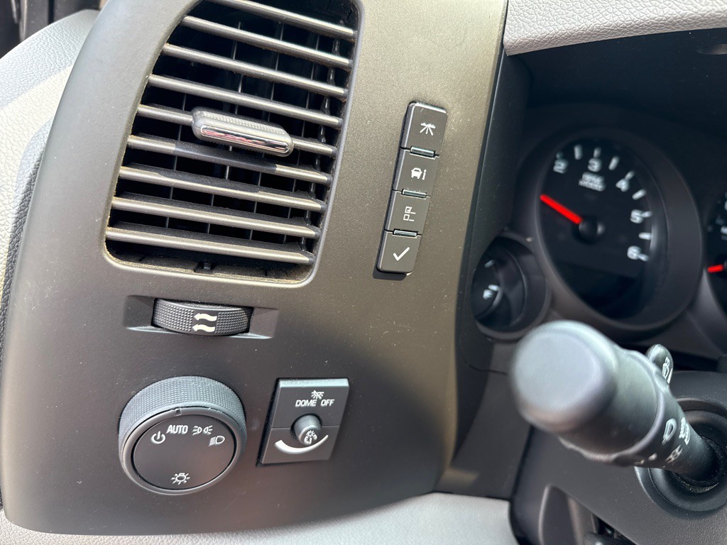 2012 Chevrolet Silverado 1500 Image 10