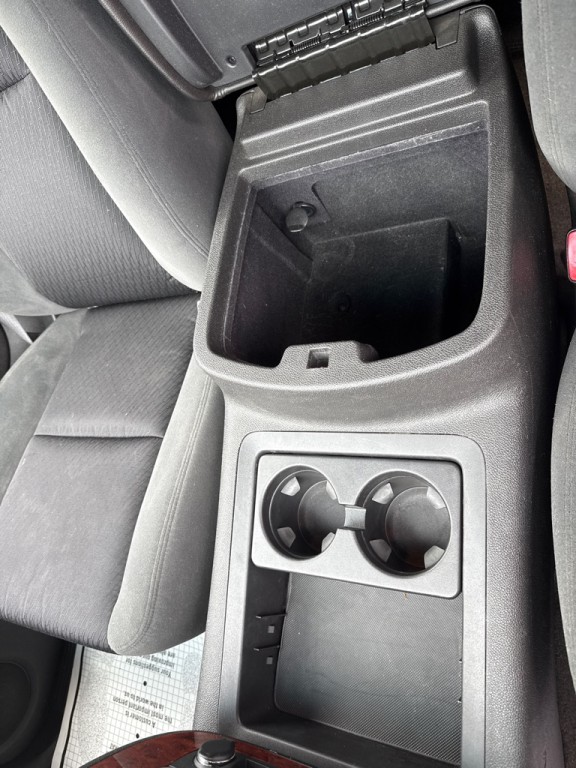 2009 Chevrolet Suburban Image 15