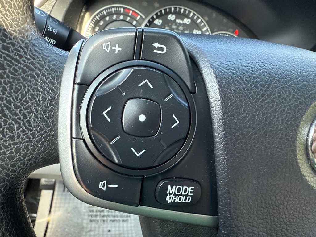 2014 Toyota Camry Image 9