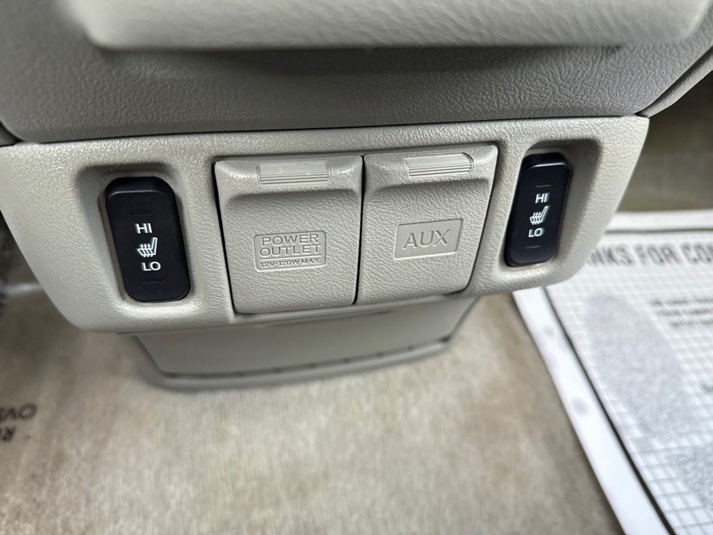 2010 Honda Odyssey Image 14