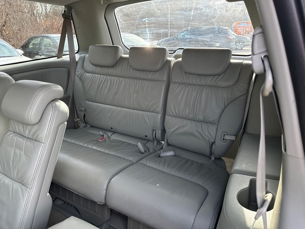2010 Honda Odyssey Image 24