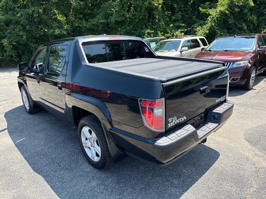 2014 Honda Ridgeline Image 4