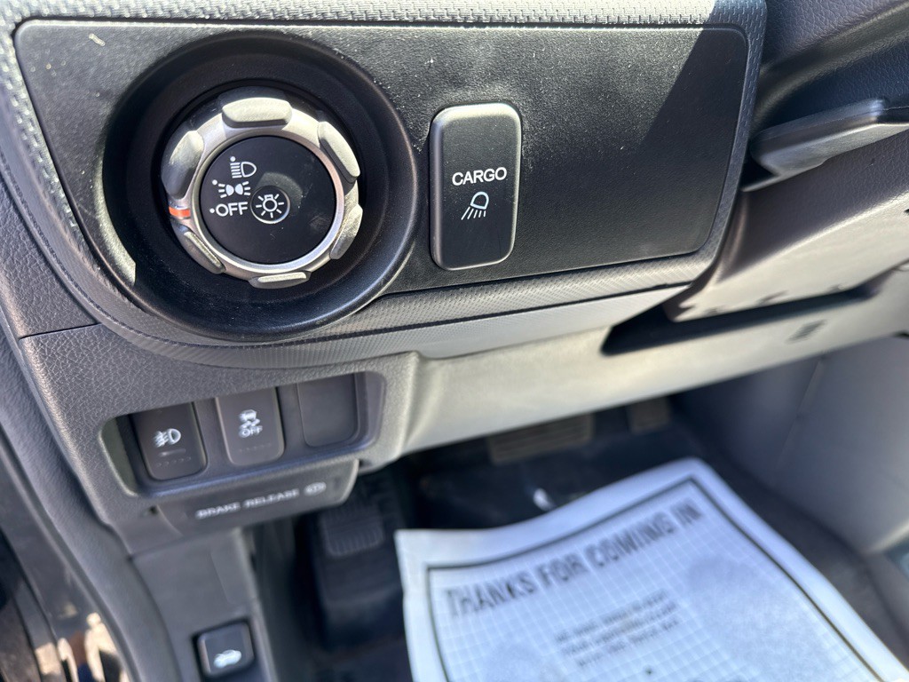2014 Honda Ridgeline Image 8