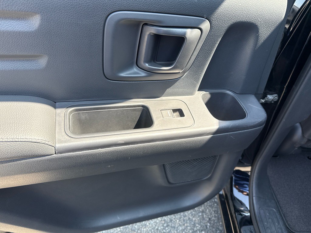 2014 Honda Ridgeline Image 22