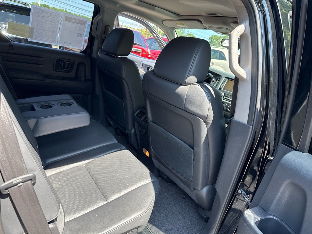 2014 Honda Ridgeline Image 27