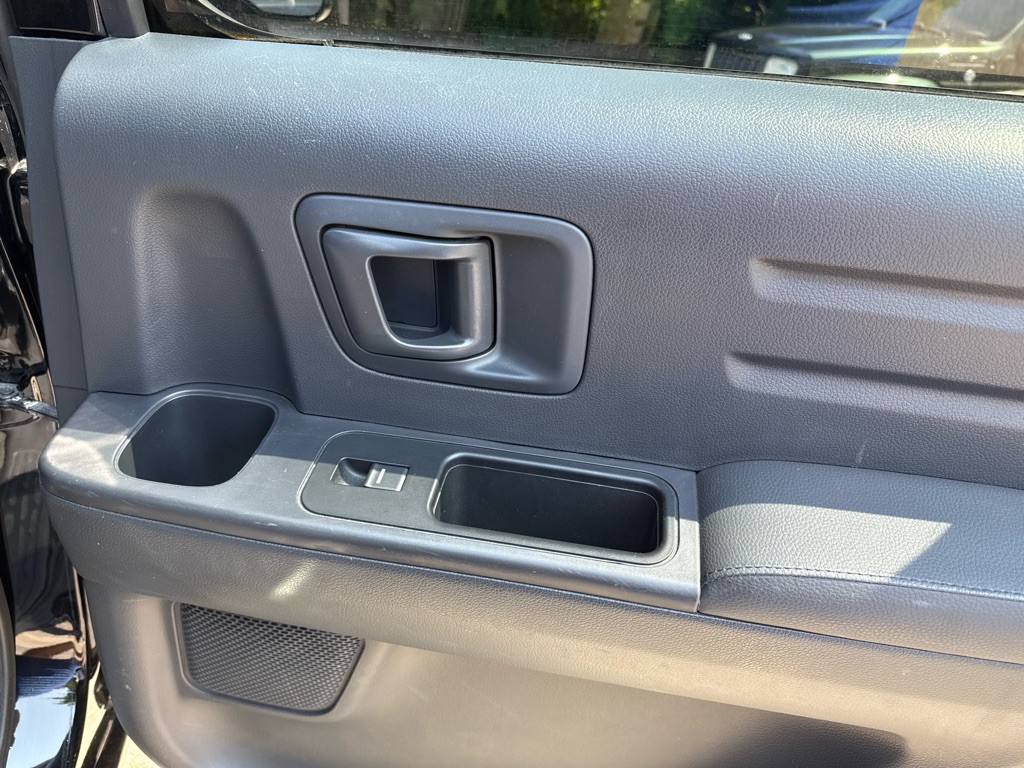 2014 Honda Ridgeline Image 29