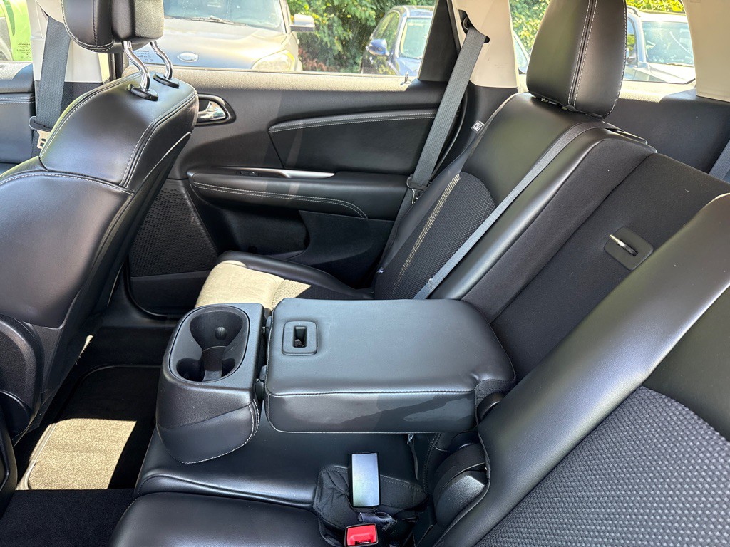 2017 Dodge Journey Image 24