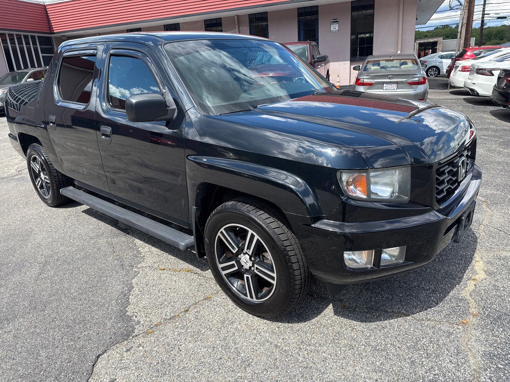 2013 Honda Ridgeline Image 2