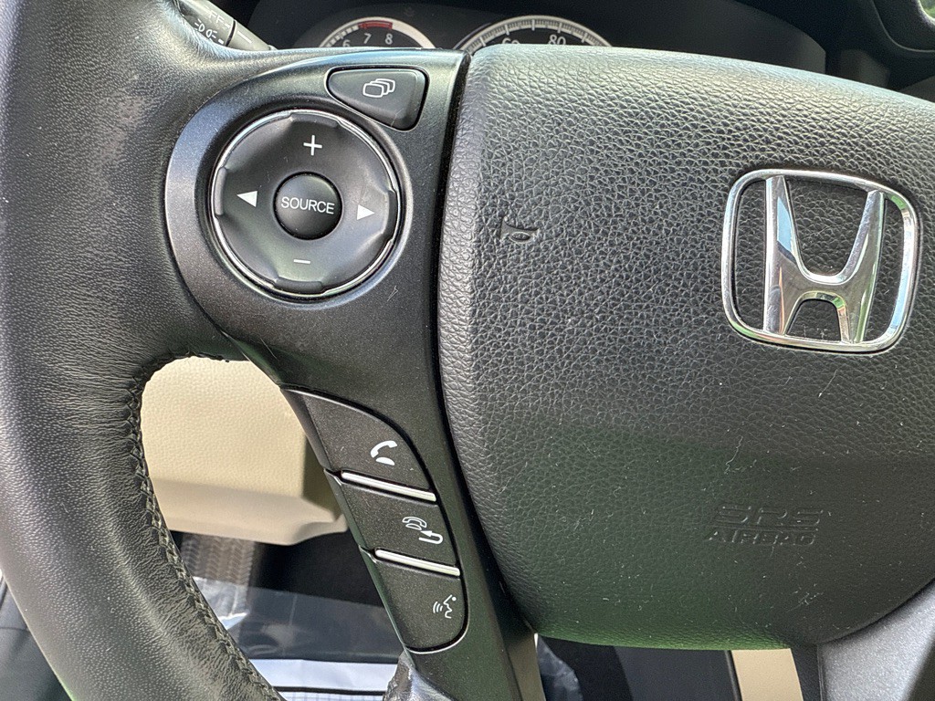 2013 Honda Accord Image 8