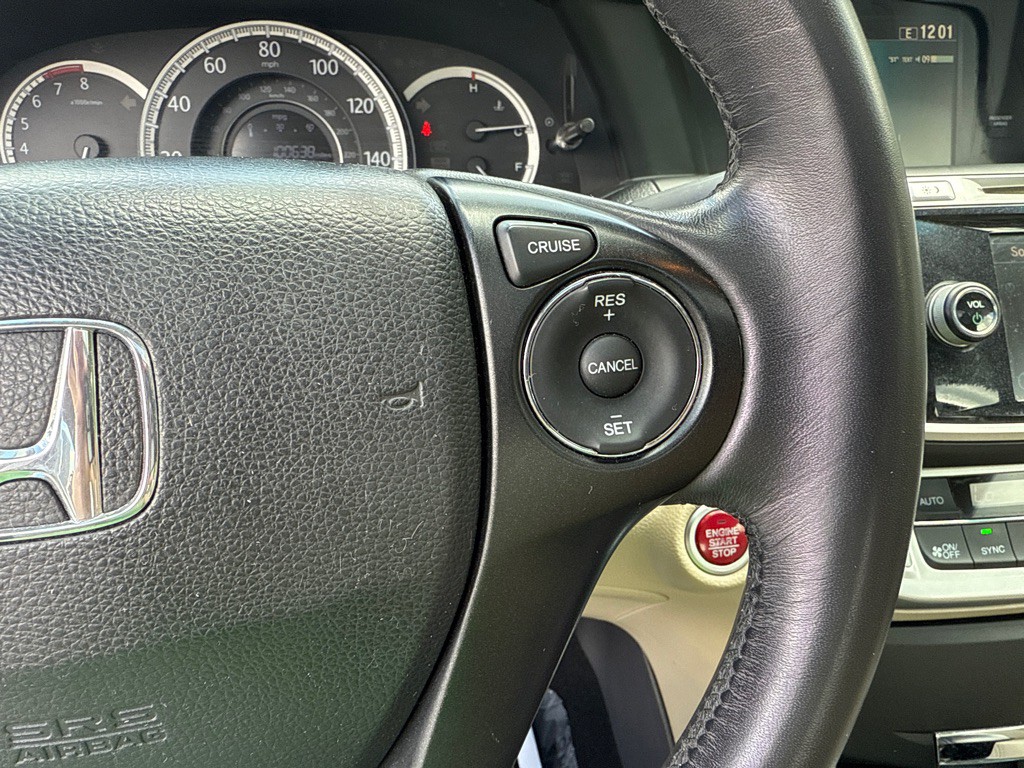 2013 Honda Accord Image 9