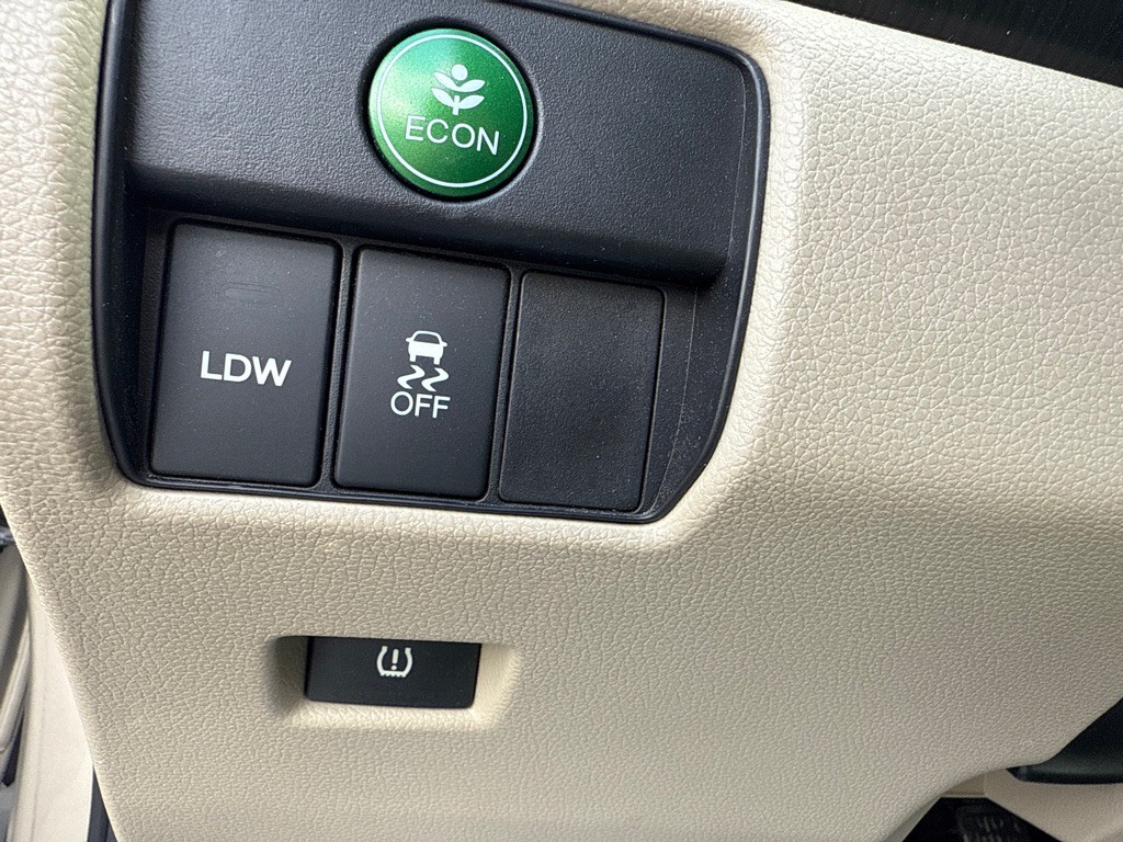 2013 Honda Accord Image 10