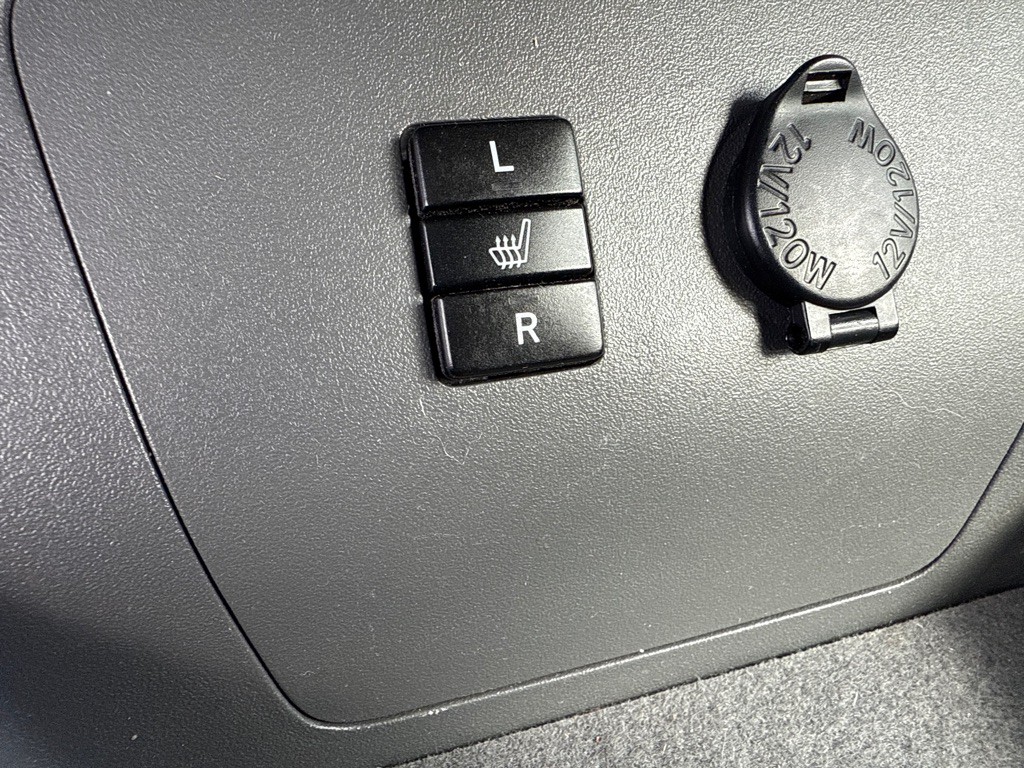 2010 Toyota Prius Image 17