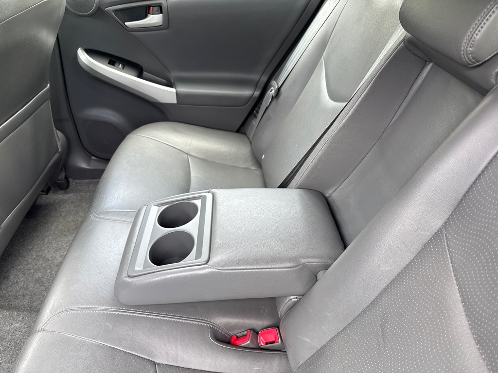 2010 Toyota Prius Image 24