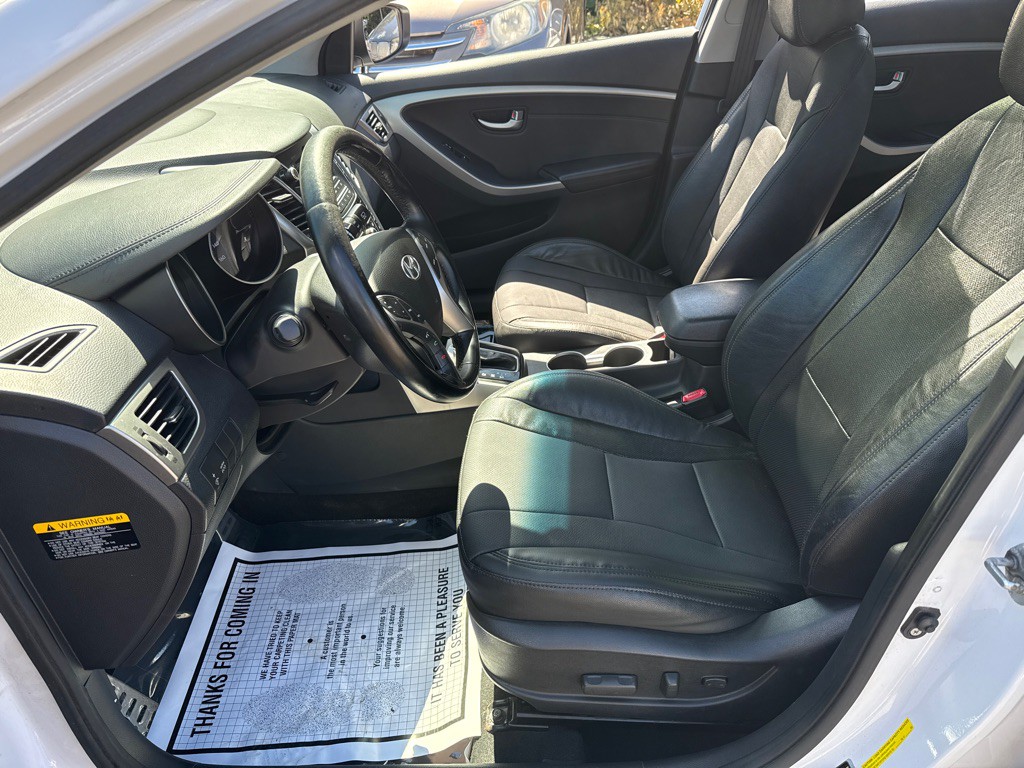 2013 Hyundai Elantra Image 5