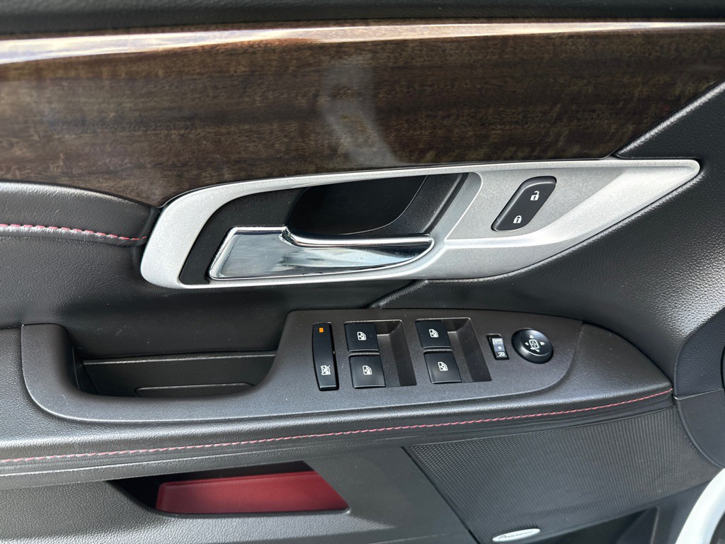 2015 GMC Terrain Image 7